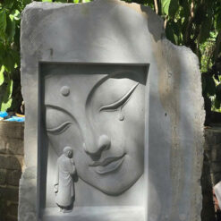 Phù điêu chân dung Phật
